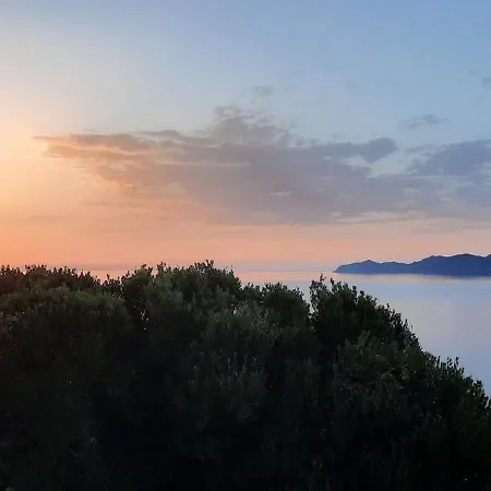 La Perala Sul Mare Magomadas